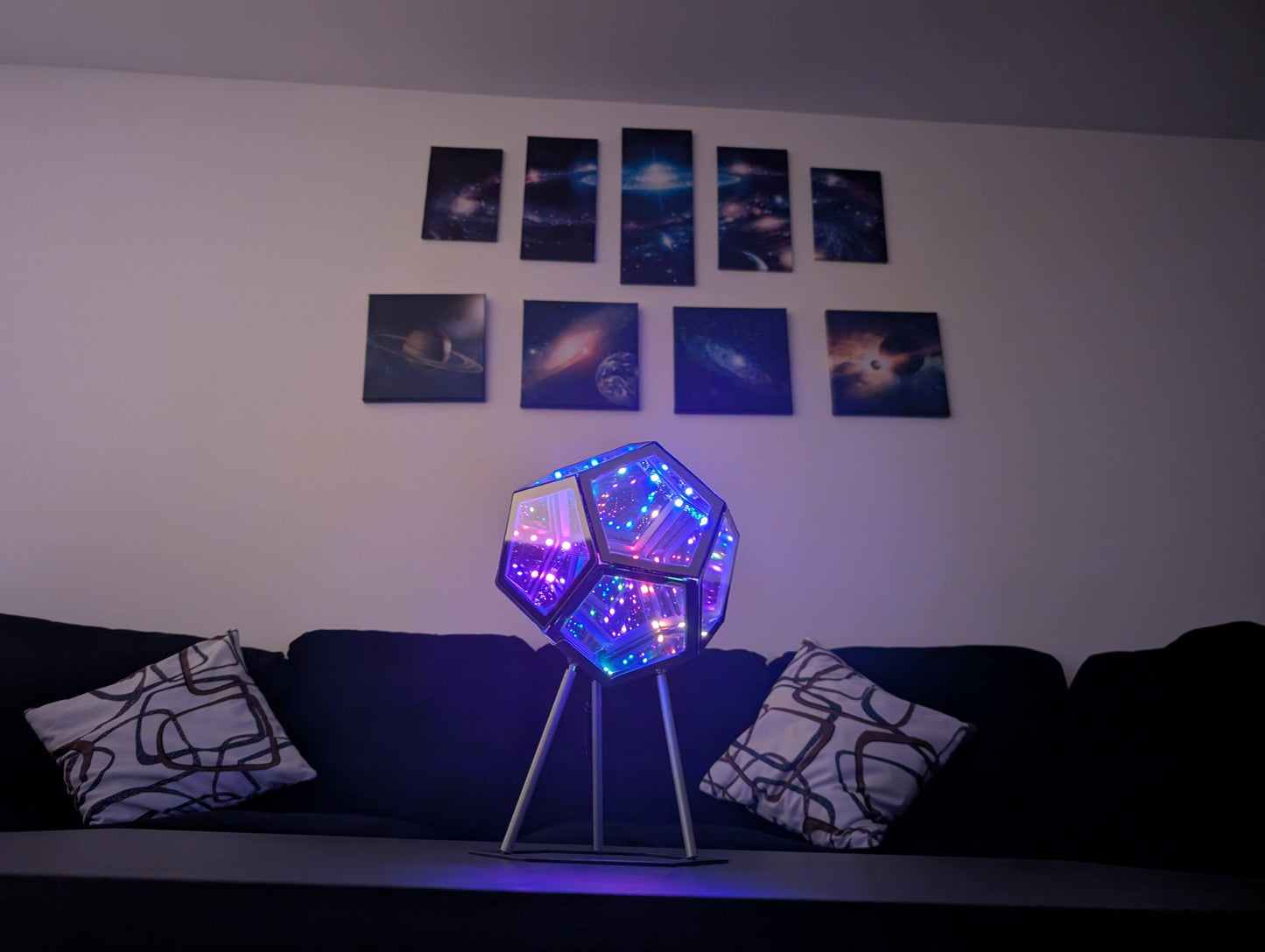 Infinora™ – Transform Your Space with Geometric Ambient Light